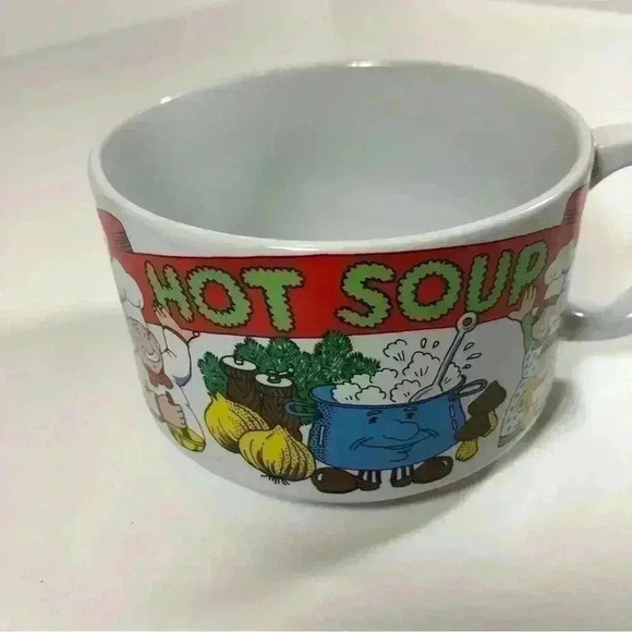 Vintage 70s anthropomorphic  soup mug, made in Japan - Picture 2 of 6